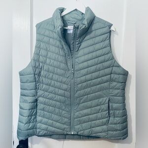 Old Navy Light Blue Quilted Vest, packable, lightweight
